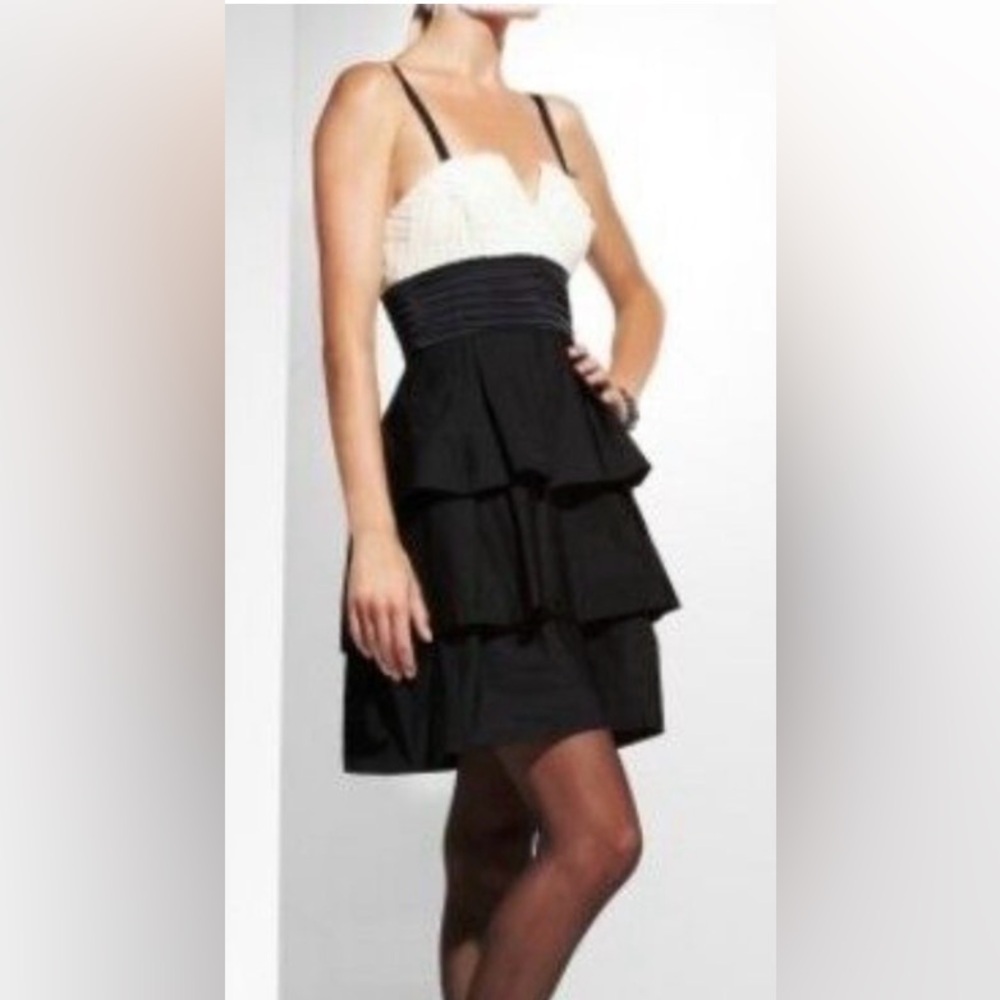 BCBGMaxAzria Black & Cream Mini Cocktail Dress Size 2